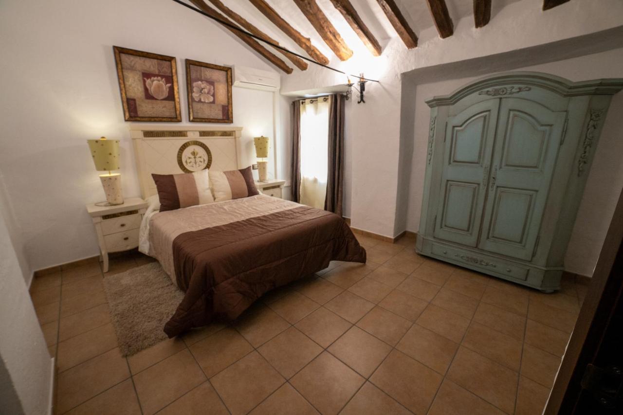 Cortijo El Segador Y El Capricho Villa Almedinilla Luaran gambar
