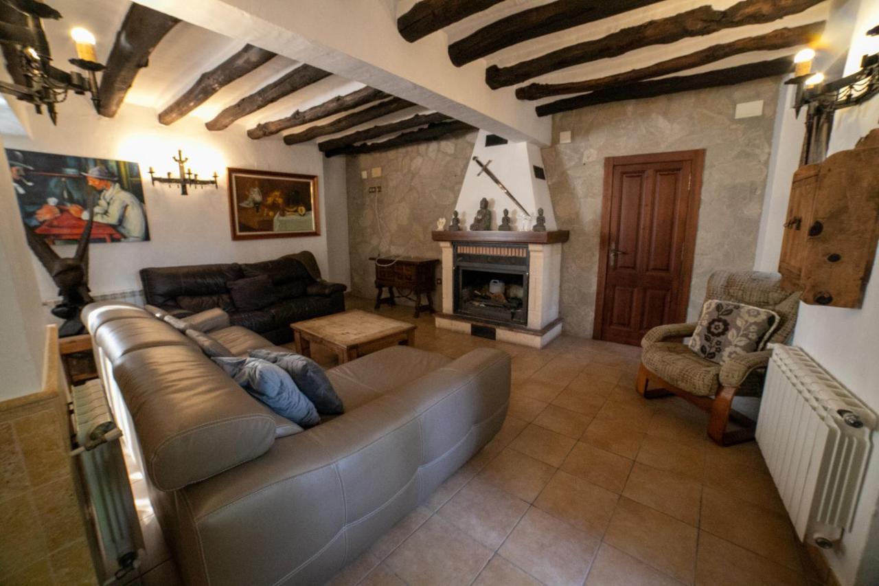 Cortijo El Segador Y El Capricho Villa Almedinilla Luaran gambar