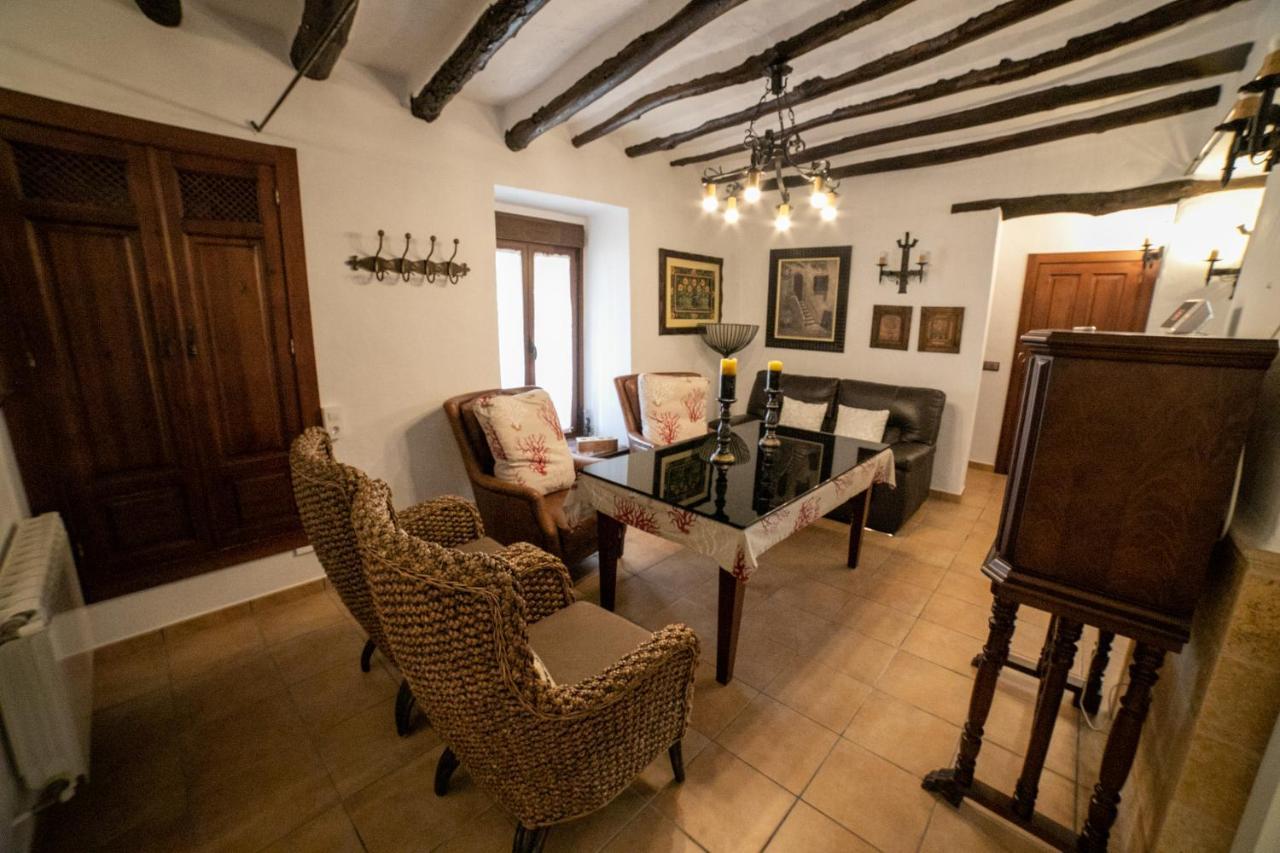 Cortijo El Segador Y El Capricho Villa Almedinilla Luaran gambar